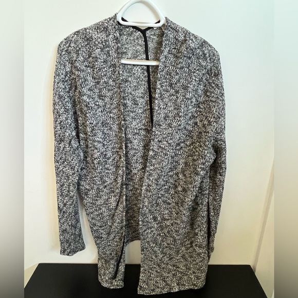 Open knit cardigan - Picture 1 of 3